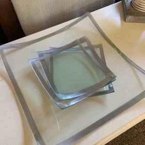 Glass Plate with 4 Mini Plates